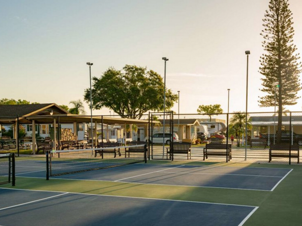 Sports courts at Rainbow Village Largo Sun RV
