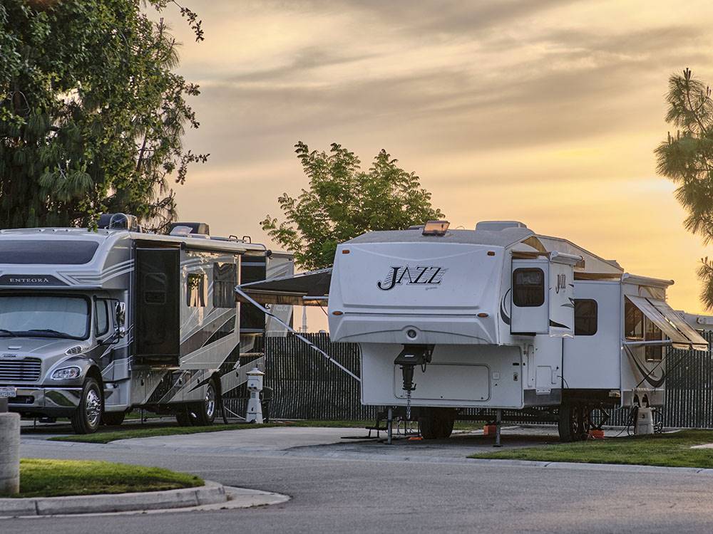Travel trailer and fifth wheel backed in at BAKERSFIELD RIVER RUN RV PARK