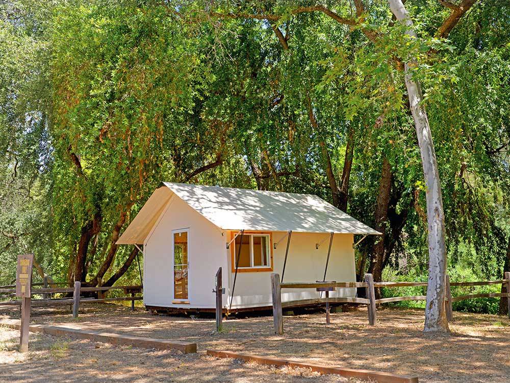 Glamping domicile in wooded area at THOUSAND TRAILS MORGAN HILL