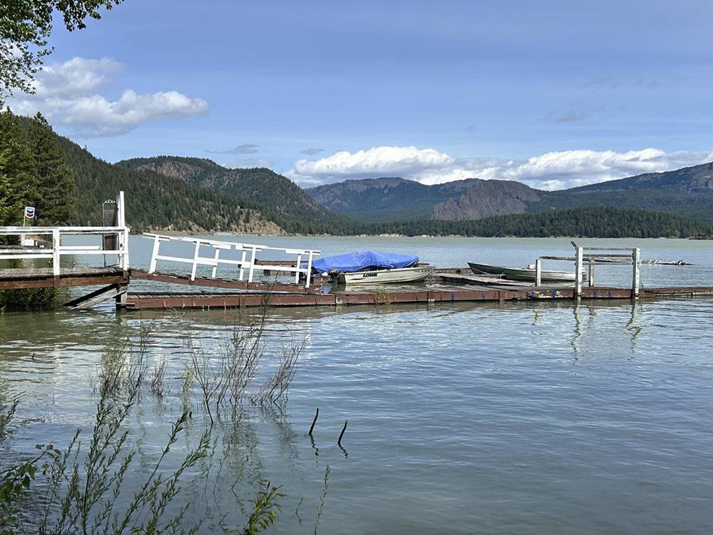 Boat docks with moorage