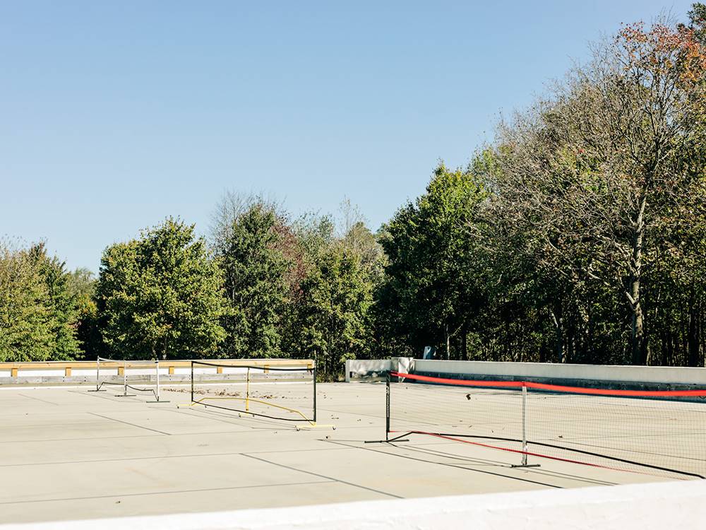 Tennis courts at Timbercrest Camp and RV Park