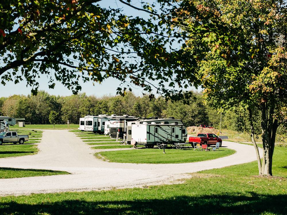 RVs in sites at Timbercrest Camp and RV Park