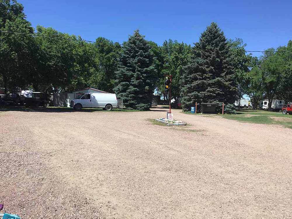 The gravel road to the campsites at Betts Campground