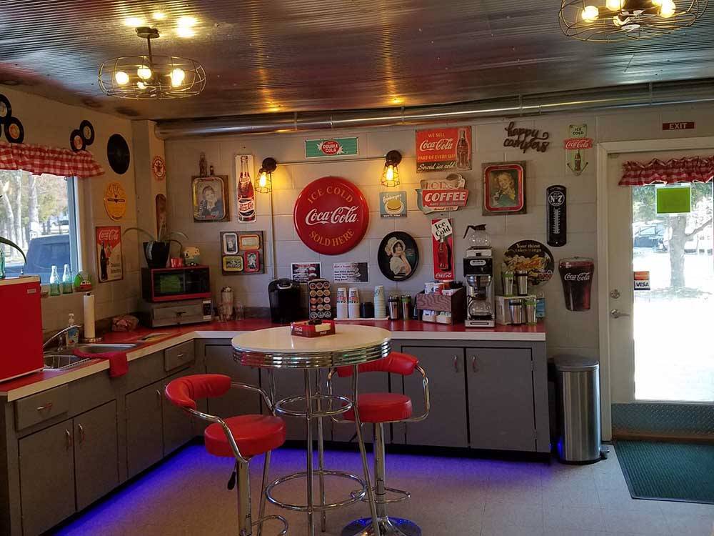 The kitchen area with a 50s theme at PARKERS CROSSROADS CAMPGROUND