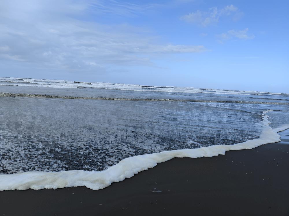 Beach area at Cedar To Surf Campground