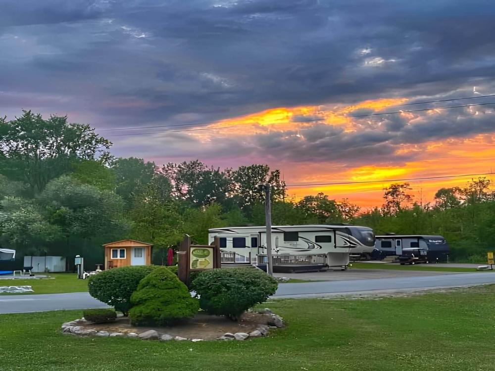 Trailers parked at site Sleepy Hollow Lake