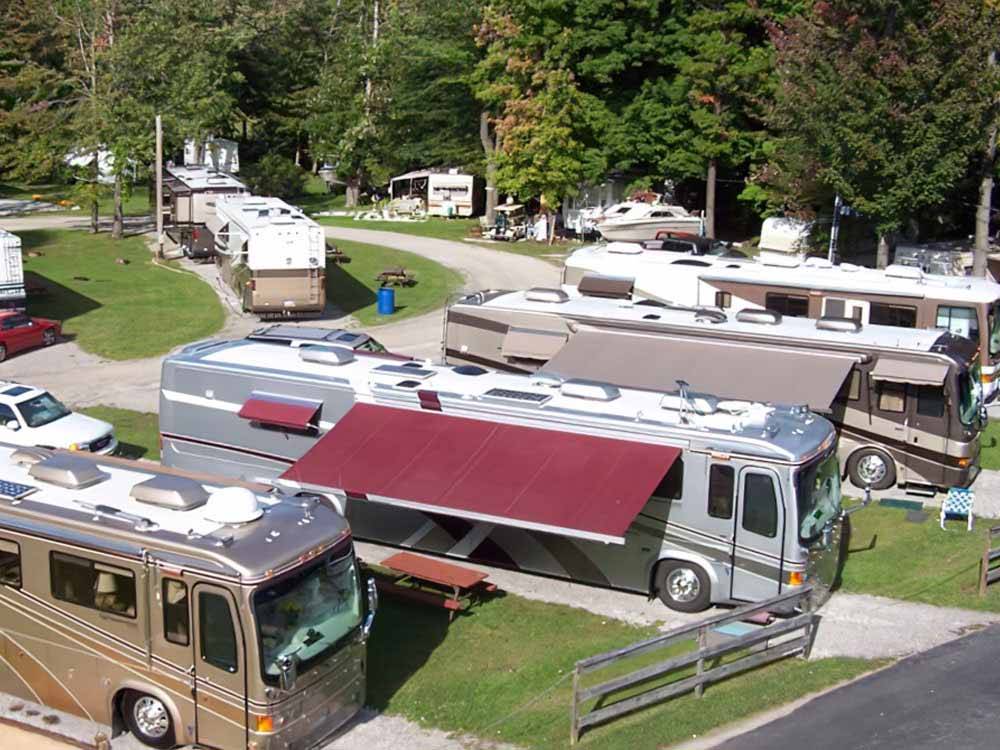 A group of pull thru RV sites at EVERGREEN LAKE PARK