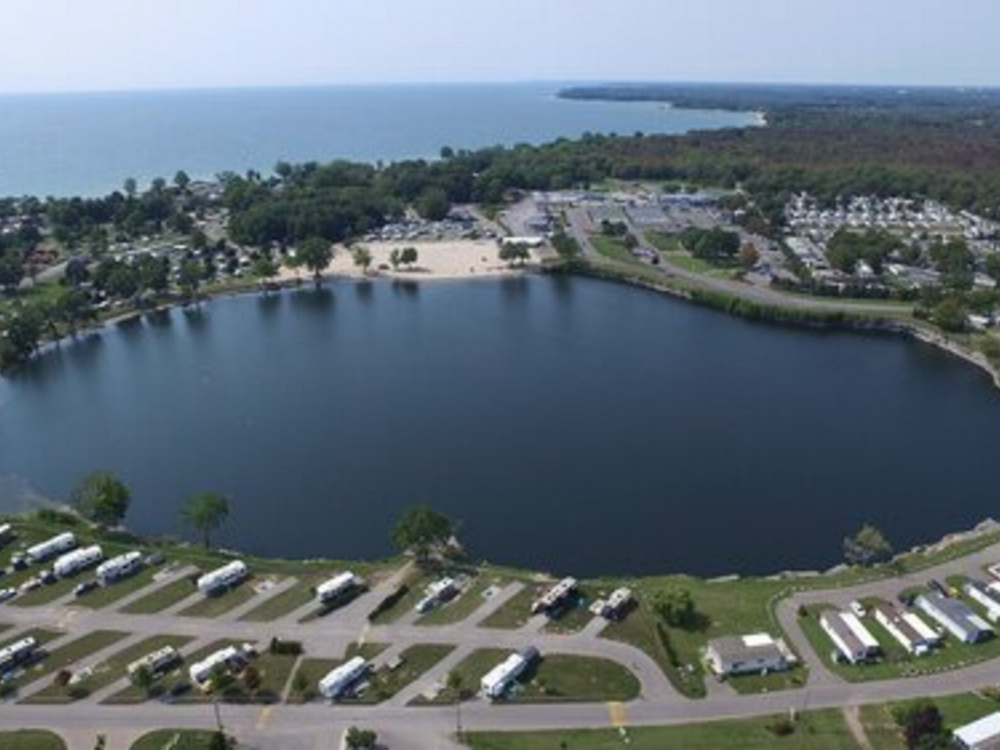 Site by the water Sun Retreats Sherkston Shores