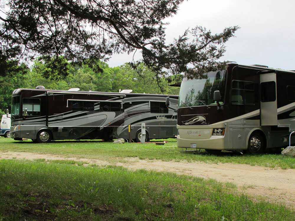 RVs camping at HIDDEN ACRES FAMILY CAMPGROUND