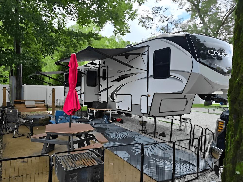 Patios by site Anvil Campground