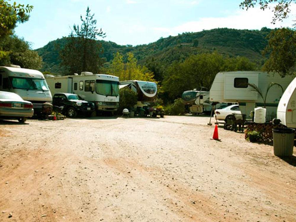 The dirt road going thru the sites at WOODS VALLEY KAMPGROUND & RV PARK