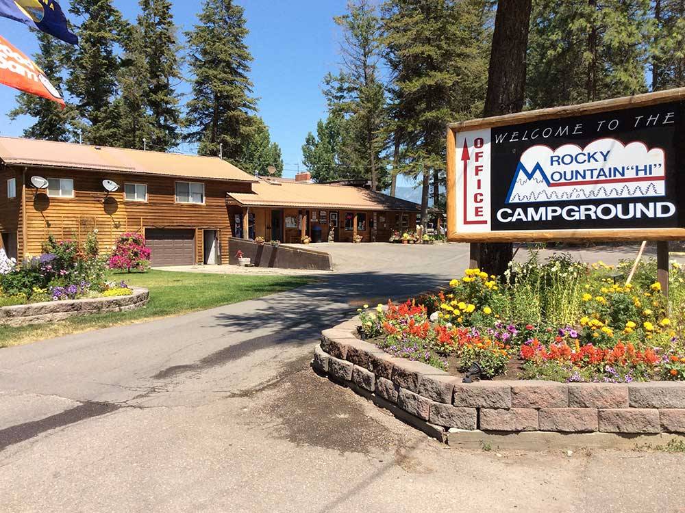 Lodge office at ROCKY MOUNTAIN HI RV PARK AND CAMPGROUND