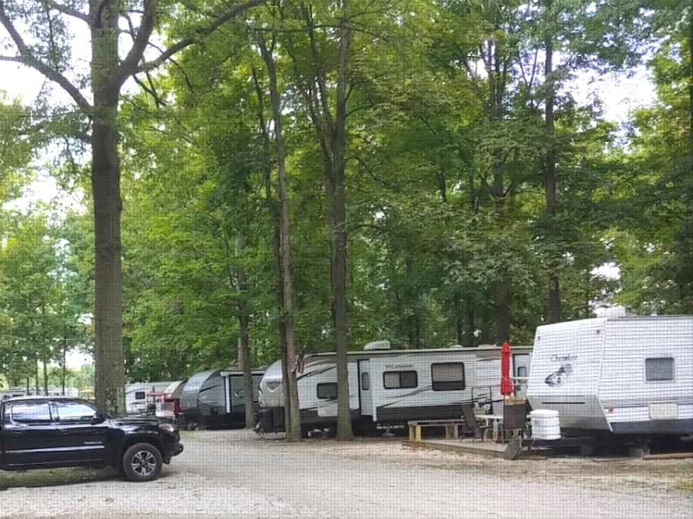 Trailer's parked at site Ridge Ranch Family Campground