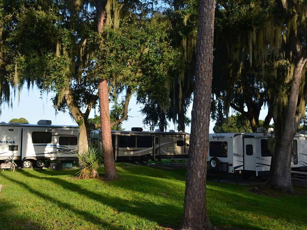RVs and trailers at campground at SANLAN RV & GOLF RESORT