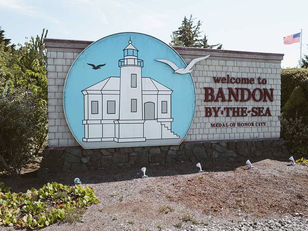 Welcome sign to the town of Bandon at BANDON RV PARK