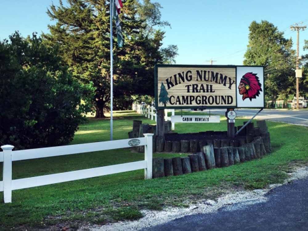 The front entrance sign at KING NUMMY TRAIL CAMPGROUND