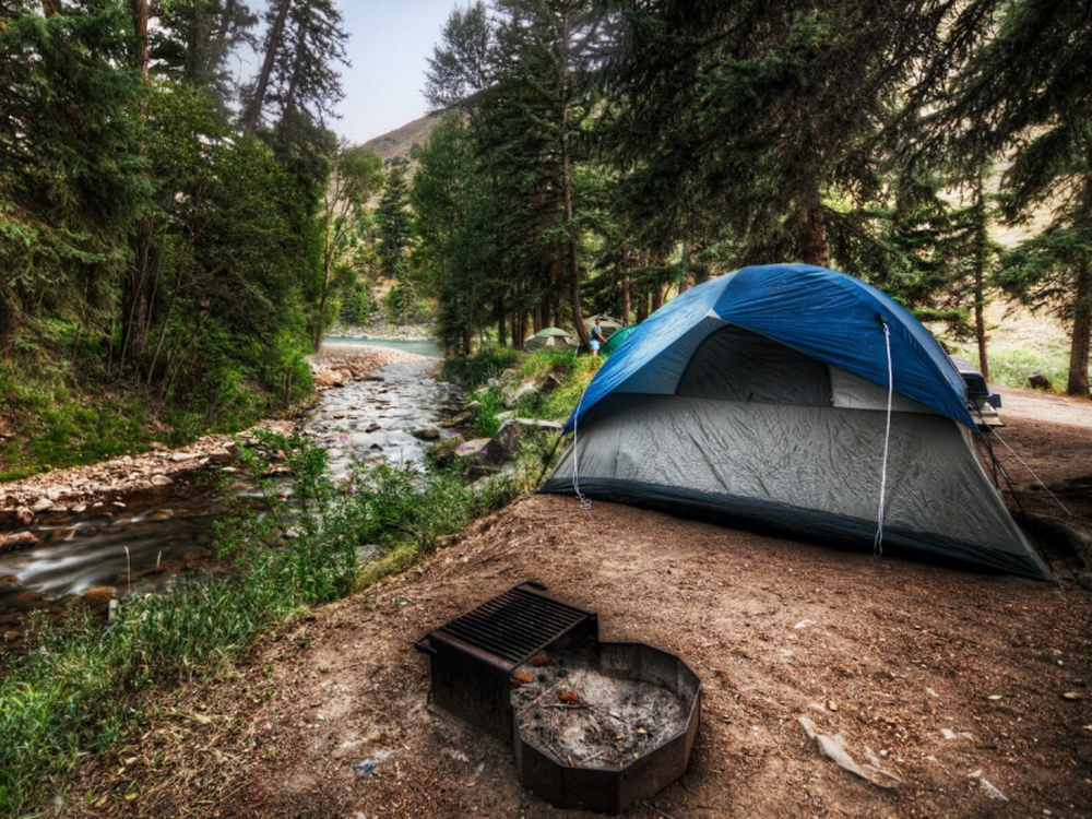 Tent site by the water
