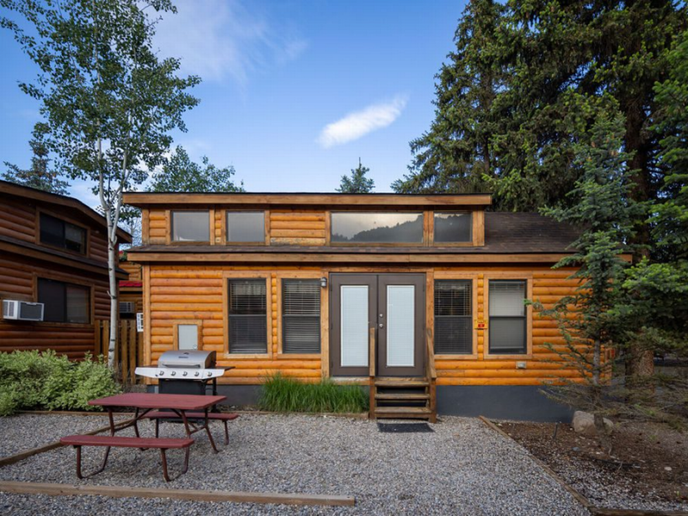 Cabin rental