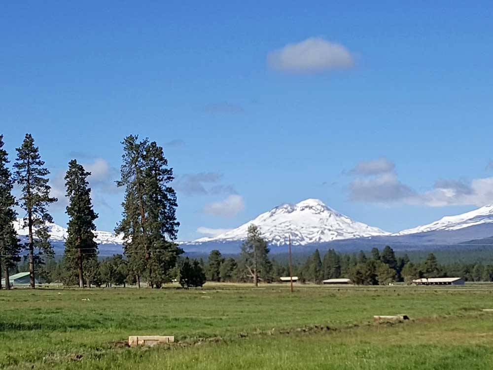 Snowcapped mountains at BEND/SISTERS GARDEN RV RESORT