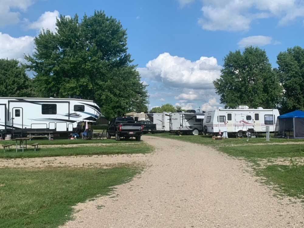 The dirt road going through the RV sites at MADISON CAMPGROUND