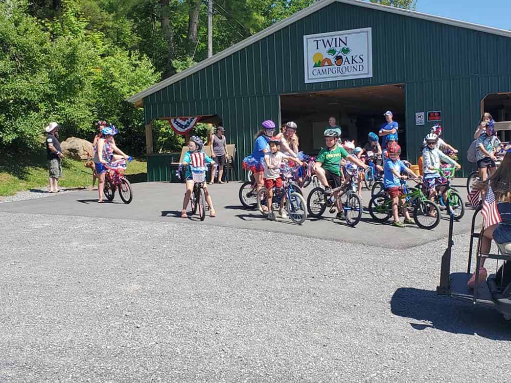 Kids getting ready to ride their bikes at TWIN OAKS CAMPGROUND