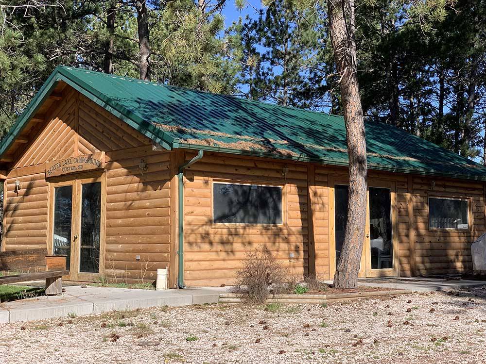 The log cabin recreation room at BEAVER LAKE CAMPGROUND