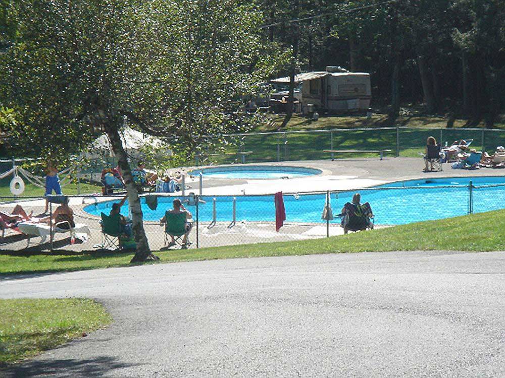 Swimming pool at campground at FOUR SEASONS CAMPGROUNDS