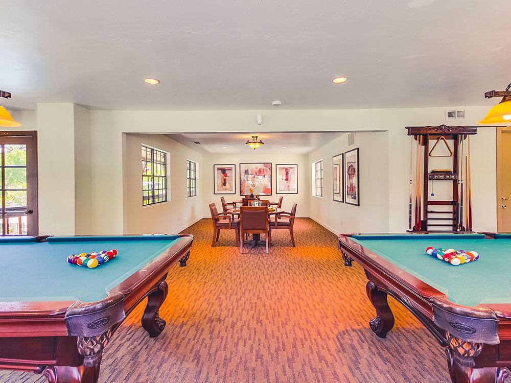 Recreation room with pool tables at CIRCLE RV RESORT