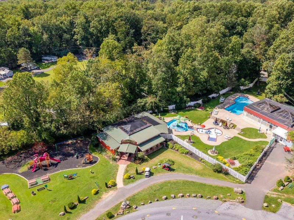 Park overview at Sun Retreats Lancaster County