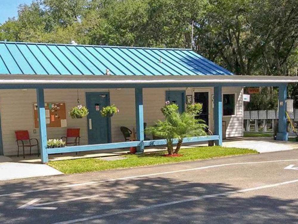 Exterior of the office building at HAPPY TRAVELER RV RESORT