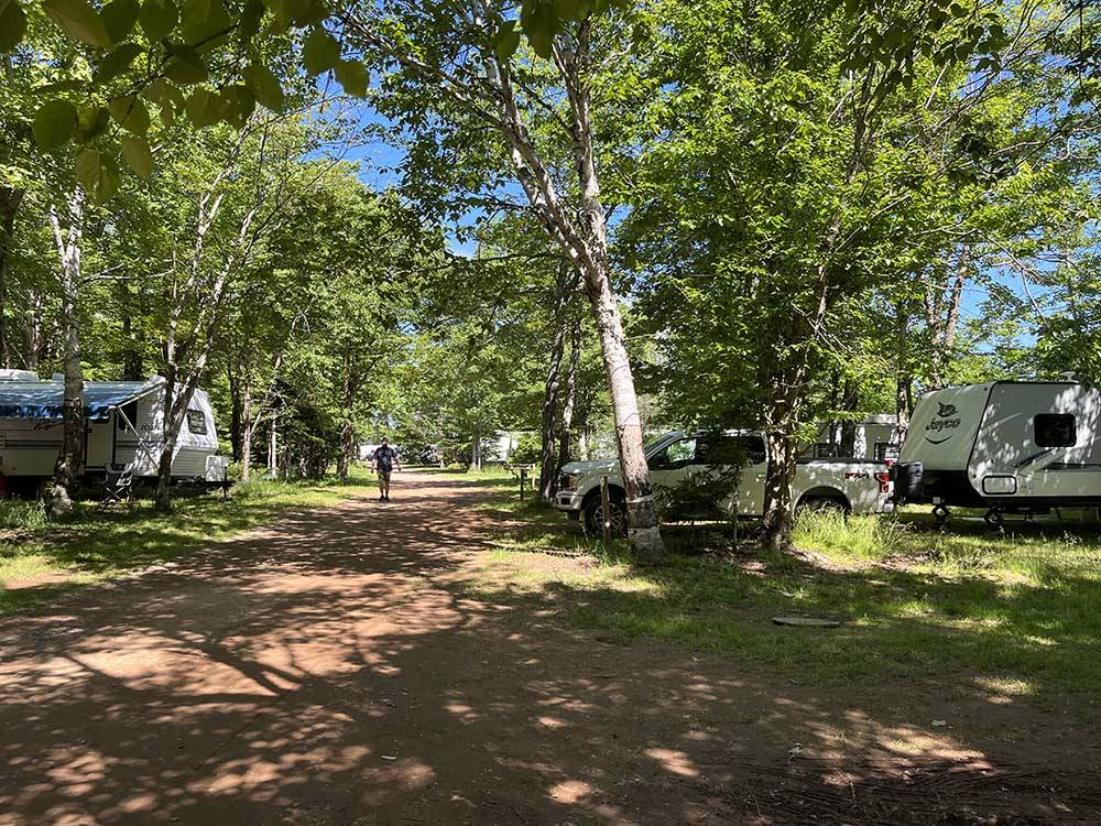A dirt road between the RV sites at MARCO POLO LAND