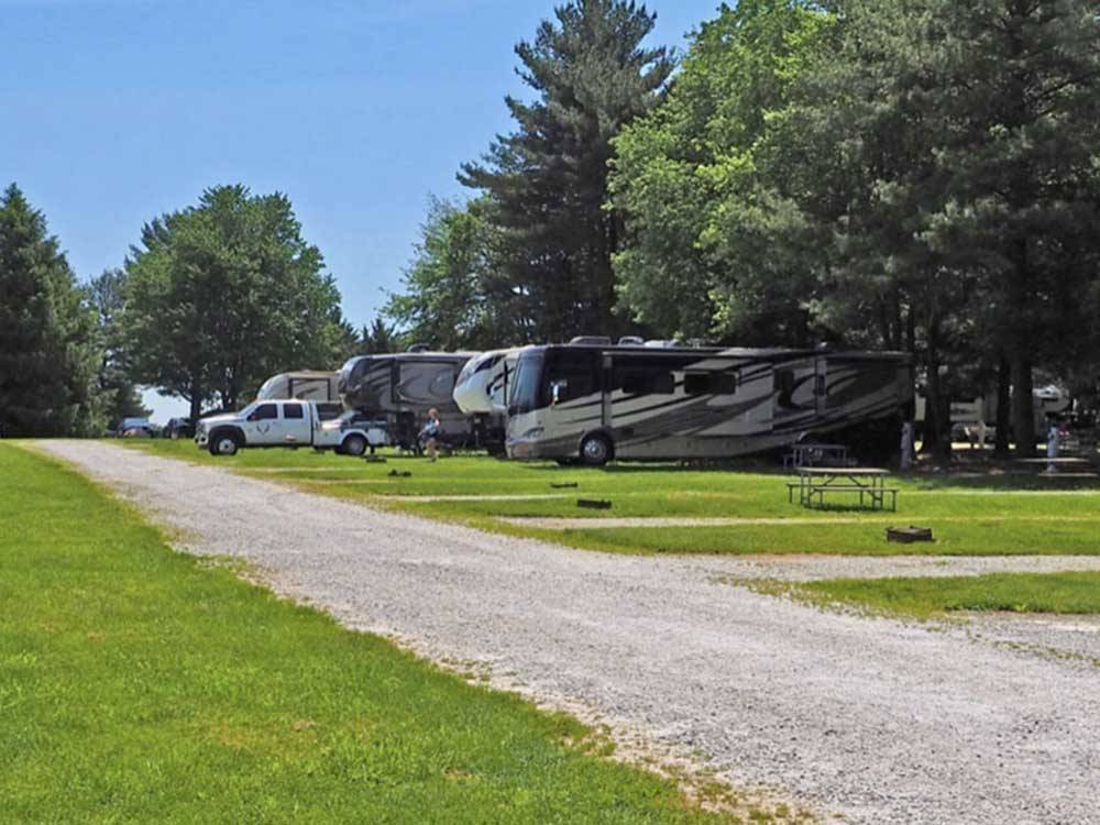Gravel road leading to RV spots at RAMBLIN' PINES FAMILY CAMPGROUND & RV PARK
