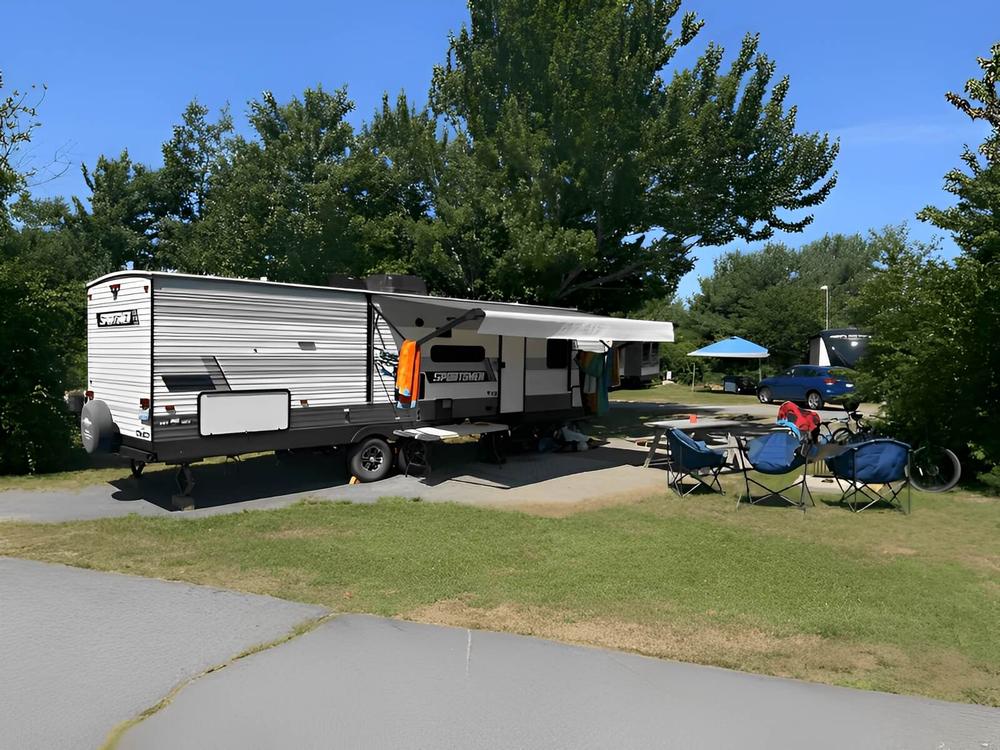 Enough room for slide outs