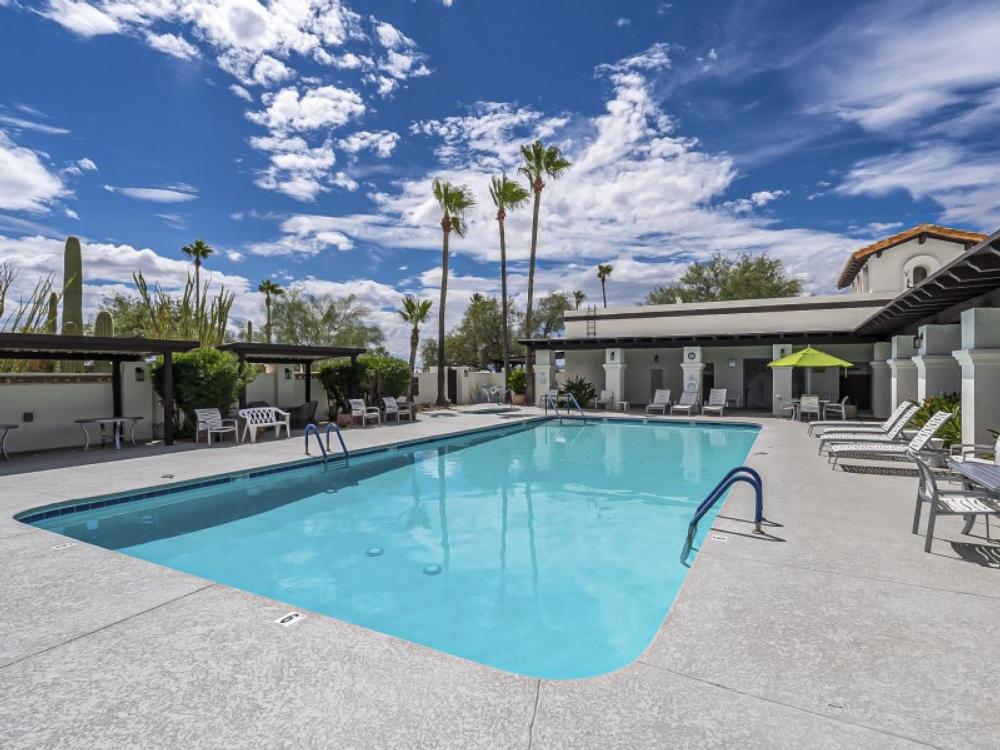 Swimming Pool at Western Way RV Resort