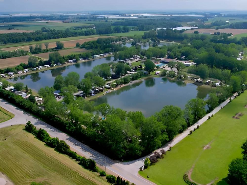 Aerial view of the park and two ponds at Leisure Lake Resort - Parkbridge