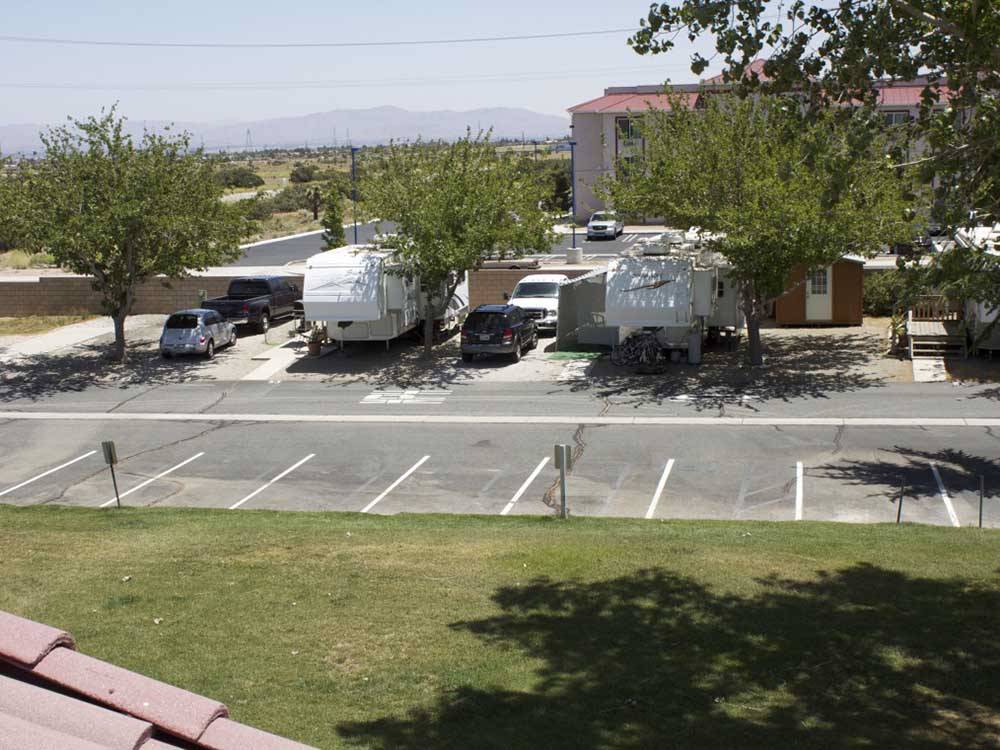 Parking spaces and back in RV sites at DESERT WILLOW RV RESORT