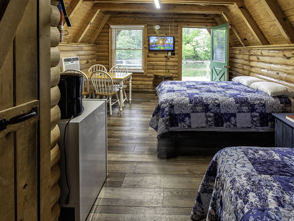 A look inside one of the rental cabins at RIVERSIDE RV PARK & RESORT