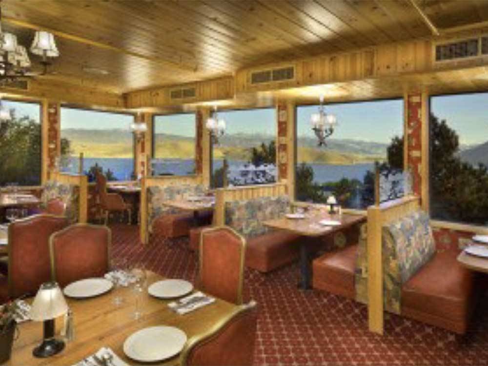 The restaurant seating area at TOPAZ LODGE RV PARK & CASINO