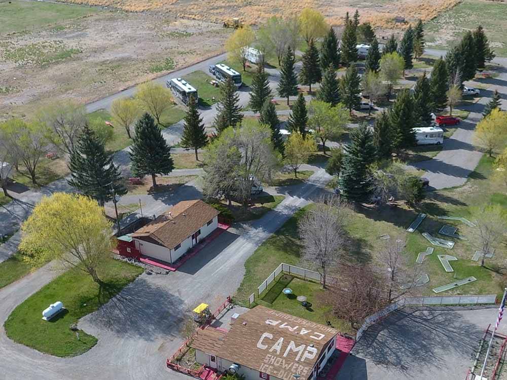 An aerial view of the campsites at MOUNTAIN VIEW RV PARK