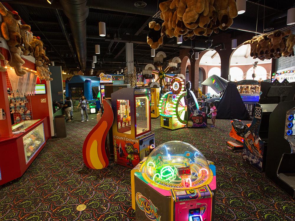 The inside of the arcade room at RENO/BOOMTOWN KOA