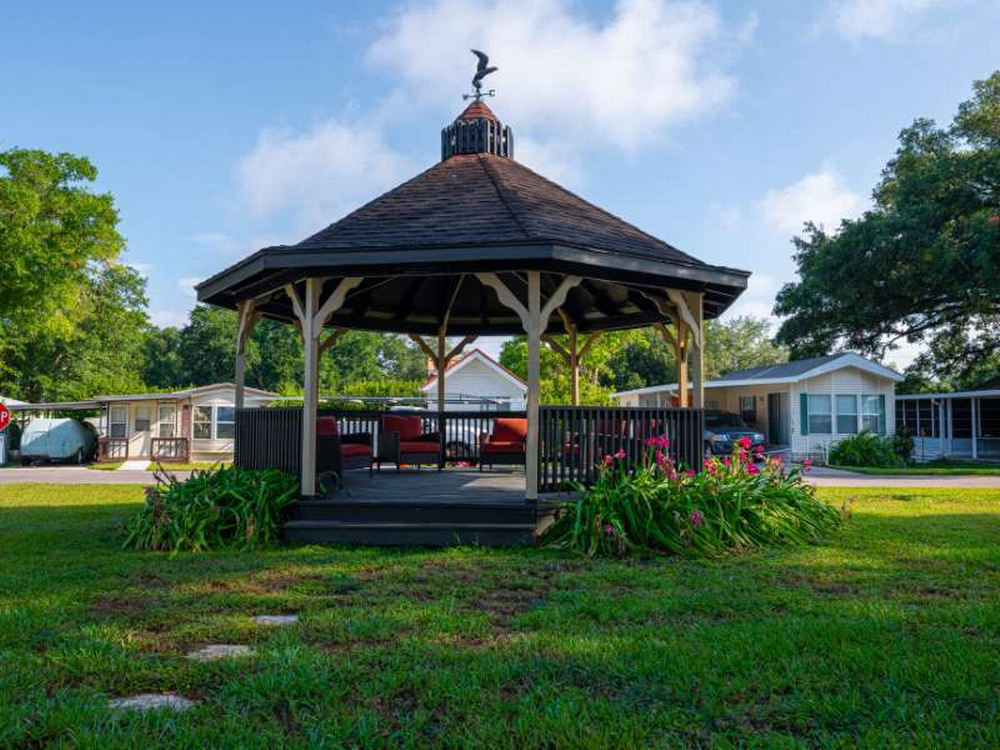 Covered shelter at Baker Acres Sun RV Communities