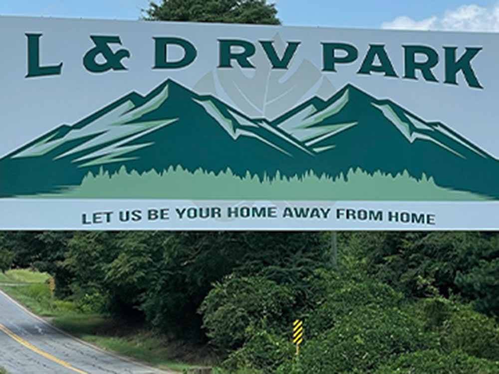 The front entrance sign at L & D RV PARK