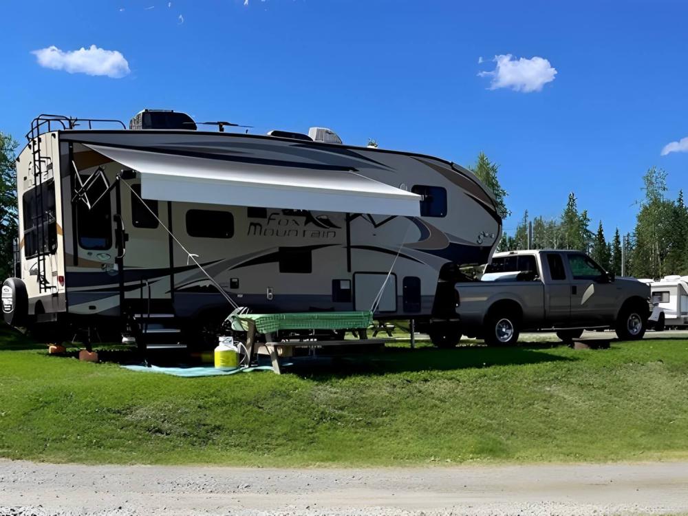 Parked trailer at site Sheridan Lake Resort