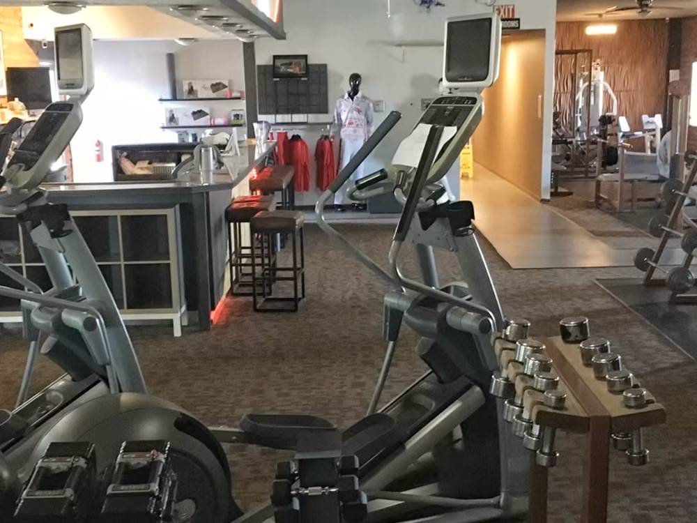 Fitness area and bar at Lifestyle RV Resort