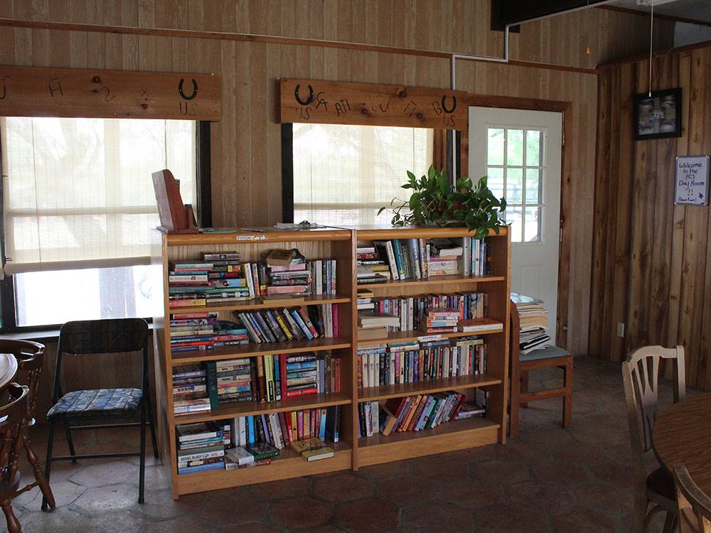 A lot of books to enjoy in the FCS day room at FORT CLARK SPRINGS RV PARK