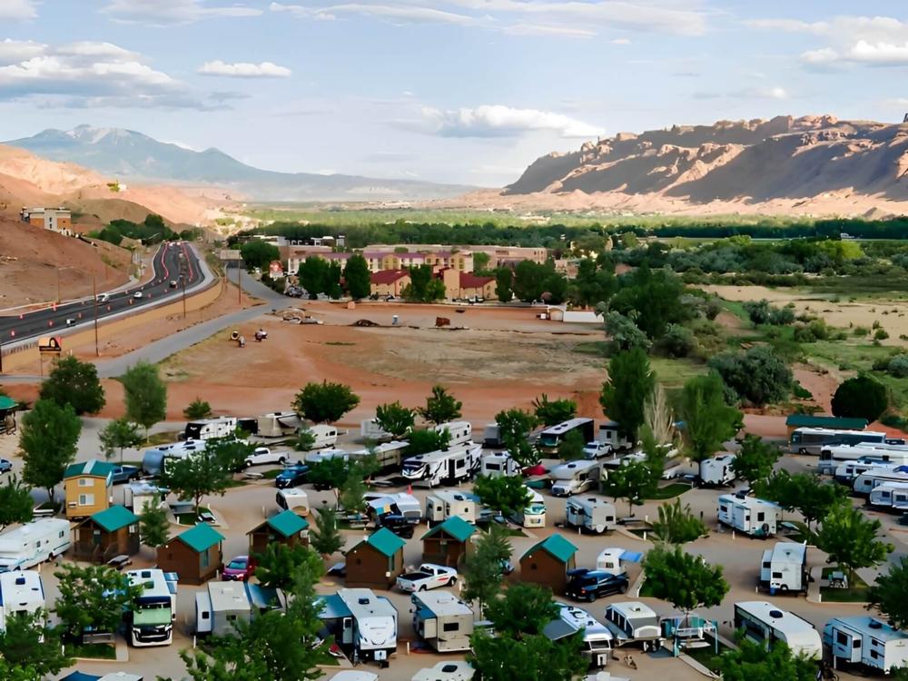 Overhead view at site Sun Outdoors Arches Gateway