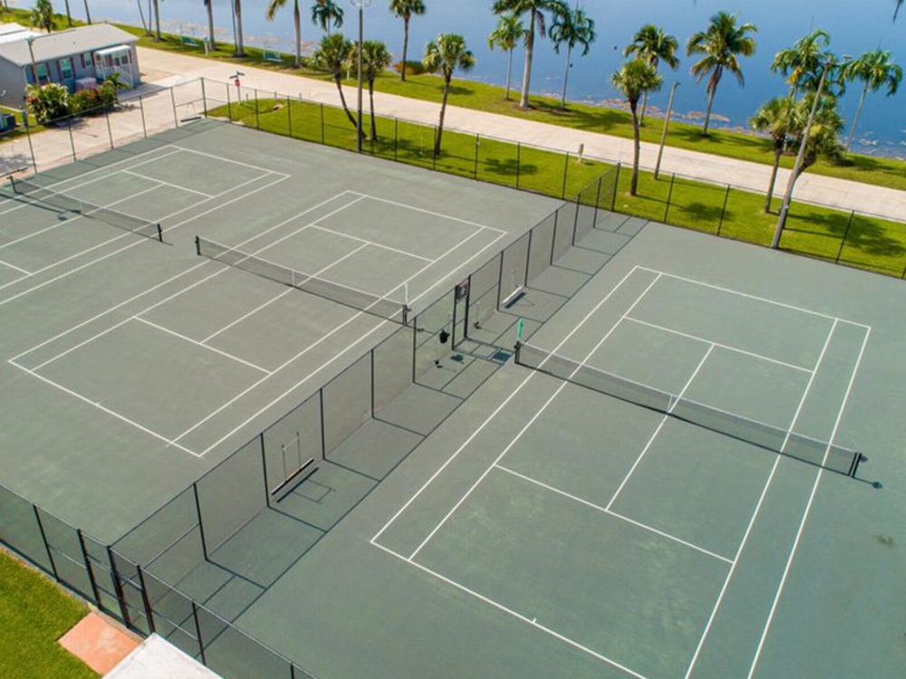 Tennis courts at Sun Resorts & Residences Sanibel Gateway