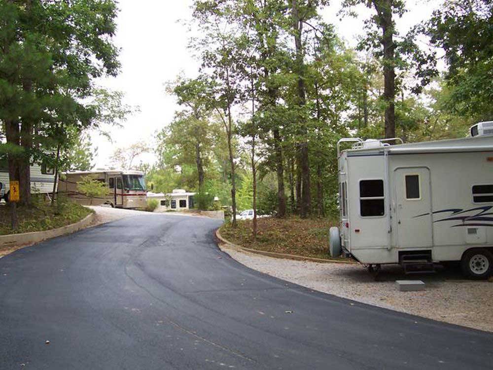 Road leading into campground at CAMPGROUND AT BARNES CROSSING