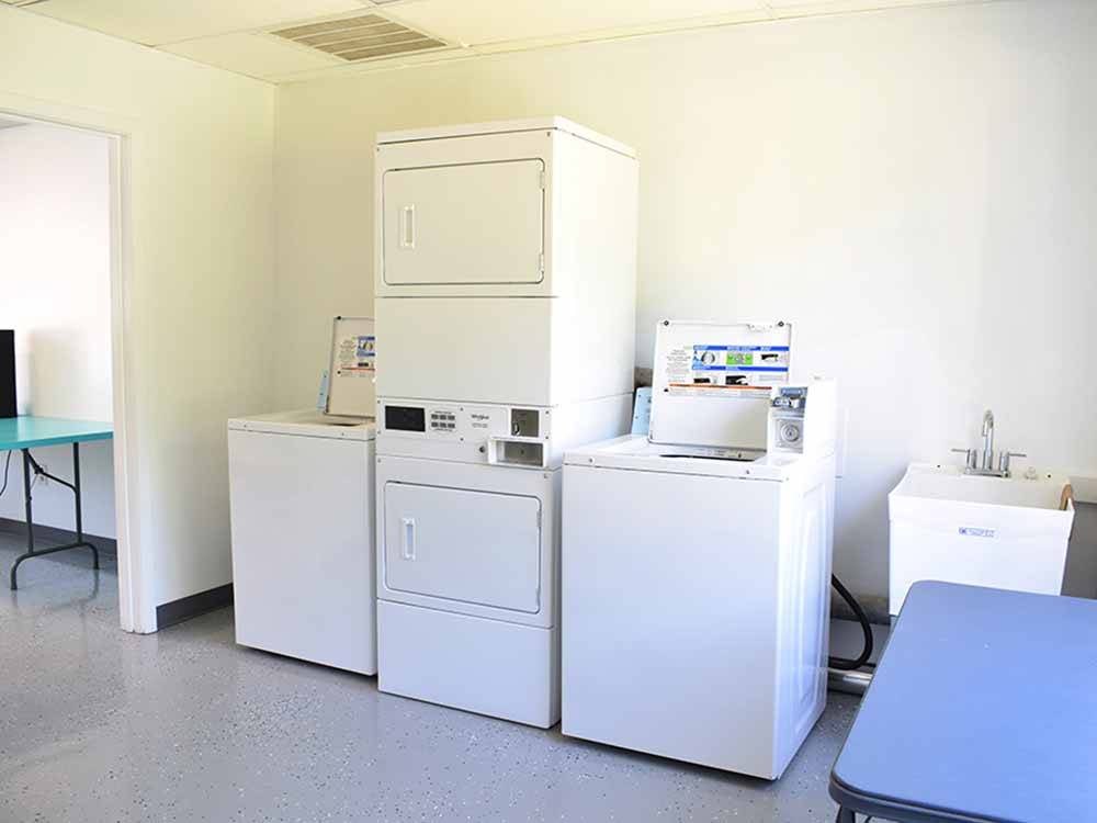 Inside of the laundry room at QUILLY'S MAGNOLIA RV PARK