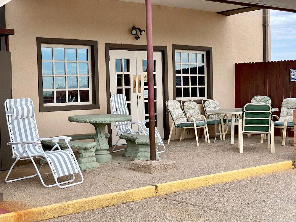Covered sitting area